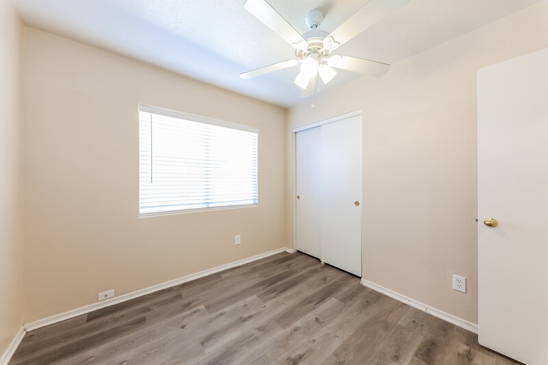 2,050/Mo, 3618 W Tina Ln Glendale, AZ 85310 Bedroom View 2