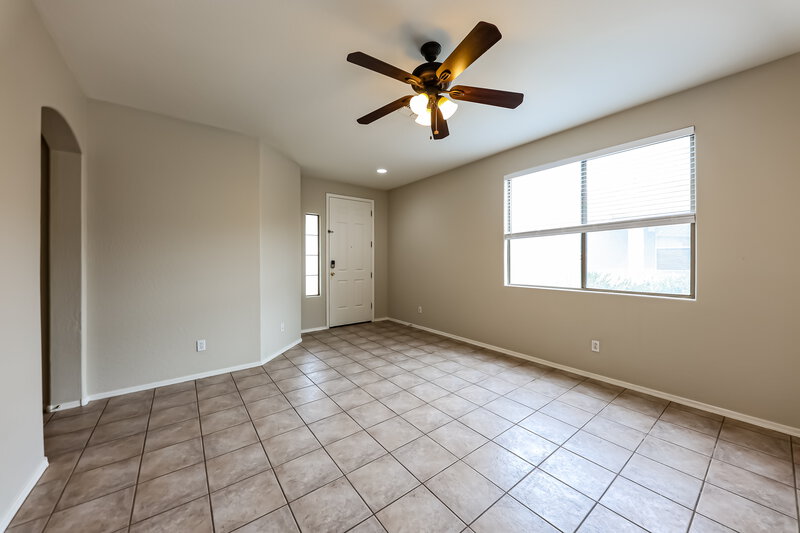 1,895/Mo, 20979 E Via del Palo Queen Creek, AZ 85142 Living Room View 2