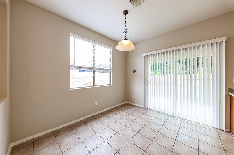 1,895/Mo, 20979 E Via del Palo Queen Creek, AZ 85142 Dining Room View