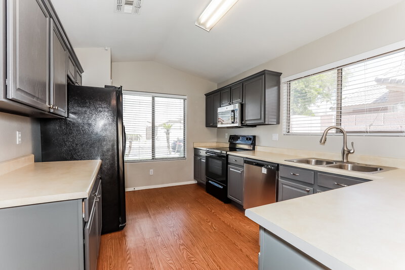 2,315/Mo, 10253 E Crescent Ave Mesa, AZ 85208 Kitchen View
