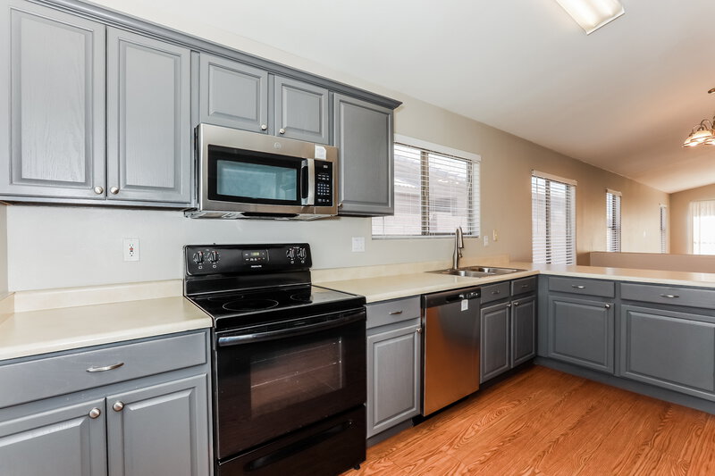 2,315/Mo, 10253 E Crescent Ave Mesa, AZ 85208 Kitchen View 2