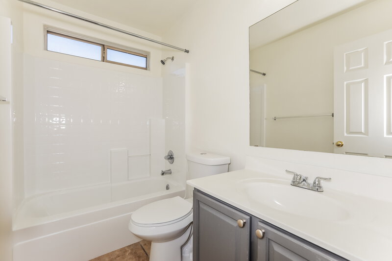 2,315/Mo, 10253 E Crescent Ave Mesa, AZ 85208 Bathroom View