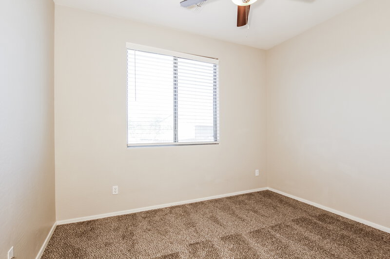 2,730/Mo, 22728 N 120th Ln Sun City, AZ 85373 Bedroom View