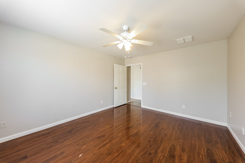 1,870/Mo, 16038 W Carmen Dr Surprise, AZ 85374 Main Bedroom View 2