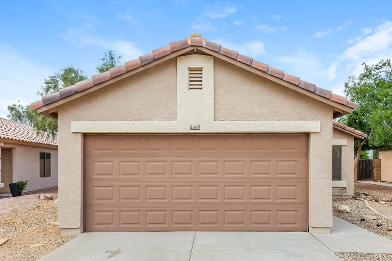 1,935/Mo, 15019 W Port au Prince Ln Surprise, AZ 85379 External View