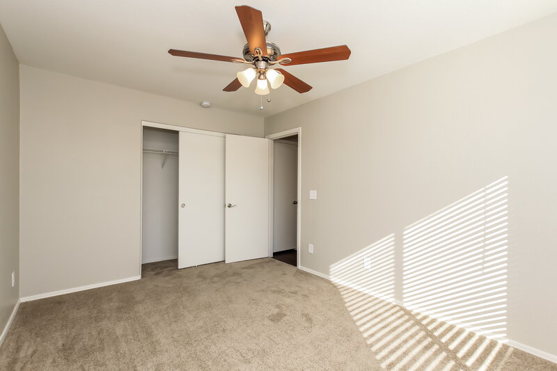 1,915/Mo, 16080 W Jackson St Goodyear, AZ 85338 Bedroom View 5