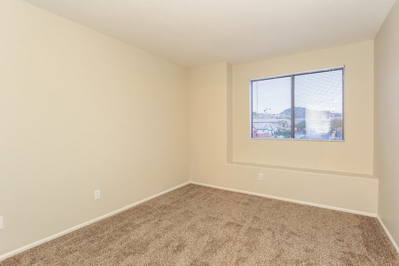 2,320/Mo, 2319 E Taro Ln Phoenix, AZ 85024 Bedroom View