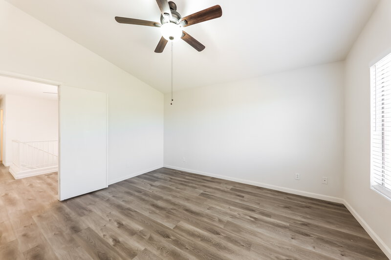 2,190/Mo, 3576 W Chama Rd Glendale, AZ 85310 Main Bedroom View 2