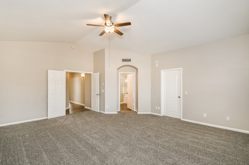 3,990/Mo, 1500 E Toledo St Gilbert, AZ 85295 Main Bedroom View