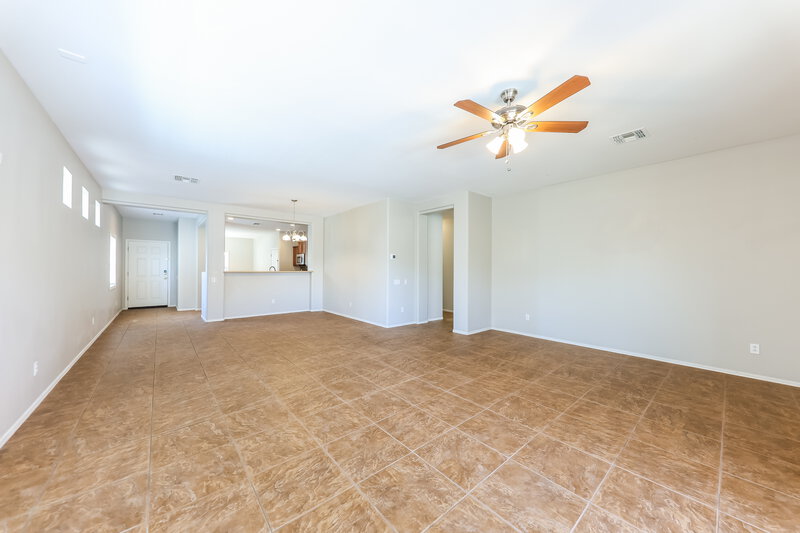 2,295/Mo, 5438 W Pollack St Laveen, AZ 85339 Living Room View 2