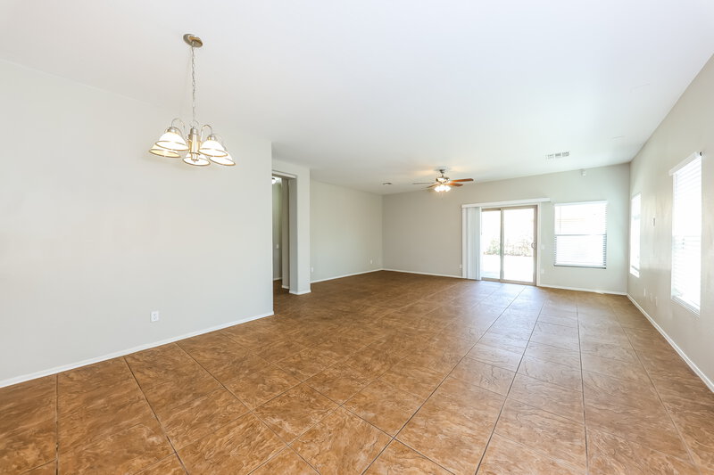 2,295/Mo, 5438 W Pollack St Laveen, AZ 85339 Dining Room View