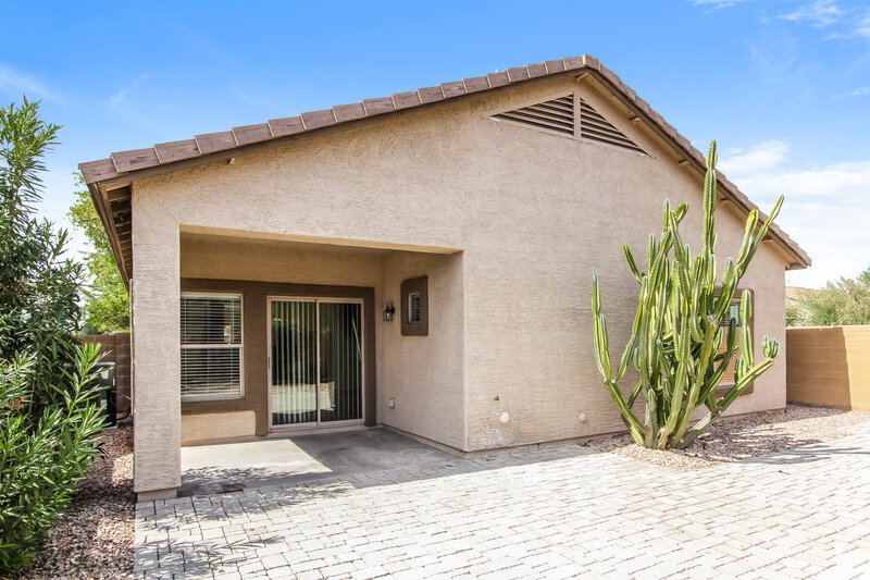 1,920/Mo, 5438 W Pollack St Laveen, AZ 85339 Rear View 2