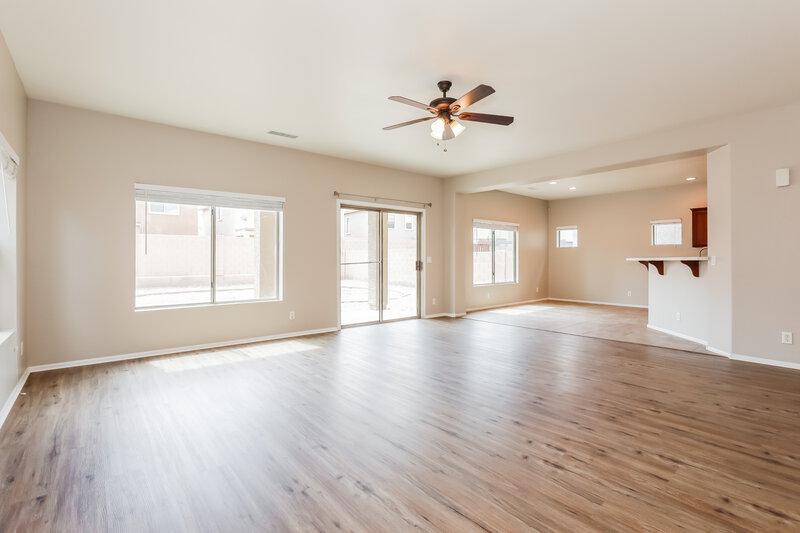 1,995/Mo, 735 W Fruit Tree Ln San Tan Valley, AZ 85143 Living Room View