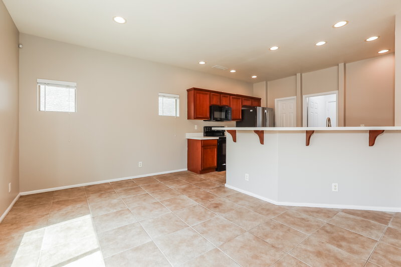 1,995/Mo, 735 W Fruit Tree Ln San Tan Valley, AZ 85143 Dining Room View