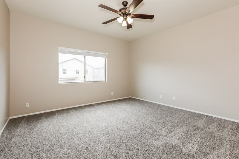 1,995/Mo, 735 W Fruit Tree Ln San Tan Valley, AZ 85143 Main Bedroom View