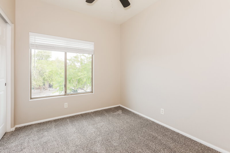 1,995/Mo, 735 W Fruit Tree Ln San Tan Valley, AZ 85143 Bedroom View 2