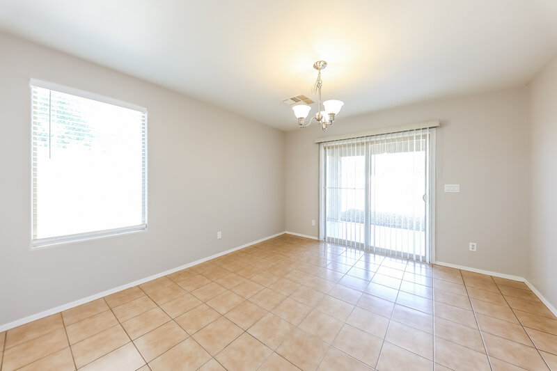 1,800/Mo, 17746 W Red Bird Rd Surprise, AZ 85387 Dining Room View