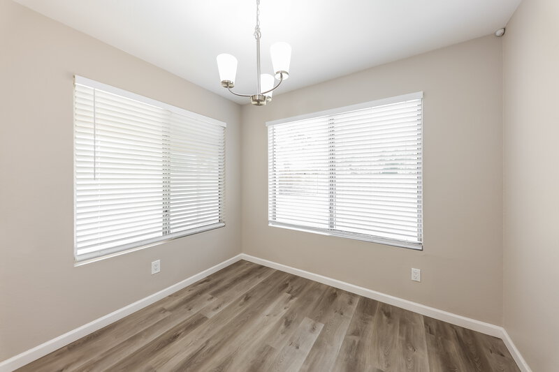 2,120/Mo, 3630 W Escuda Dr Glendale, AZ 85308 Dining Room View
