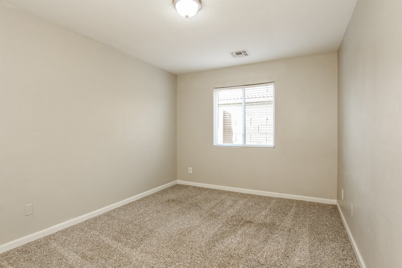 2,000/Mo, 15109 W Adams St Goodyear, AZ 85338 Bedroom View