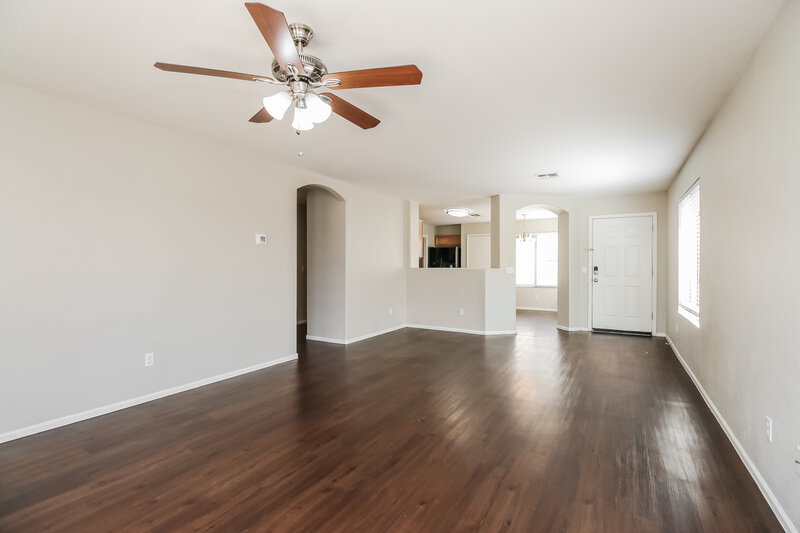 1,775/Mo, 40179 N Costa del Sol Dr San Tan Valley, AZ 85140 Living Room View