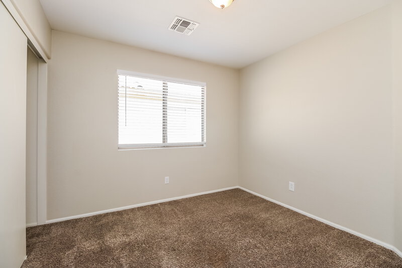 1,775/Mo, 40179 N Costa del Sol Dr San Tan Valley, AZ 85140 Bedroom View