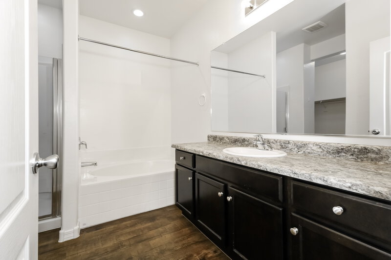 2,095/Mo, 8224 W Encinas Ln Phoenix, AZ 85043 Misc View 9