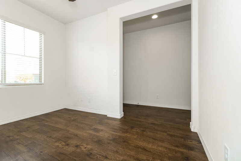 2,095/Mo, 8224 W Encinas Ln Phoenix, AZ 85043 Misc View 10