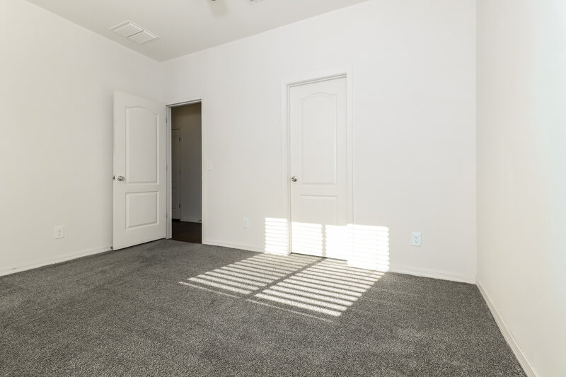 2,095/Mo, 8224 W Encinas Ln Phoenix, AZ 85043 Misc View 12