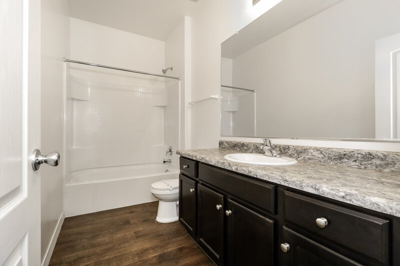 2,095/Mo, 8224 W Encinas Ln Phoenix, AZ 85043 Misc View 13