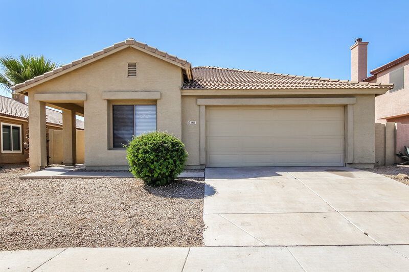 1,950/Mo, 2415 W Maldonado RD Phoenix, AZ 85041 External View