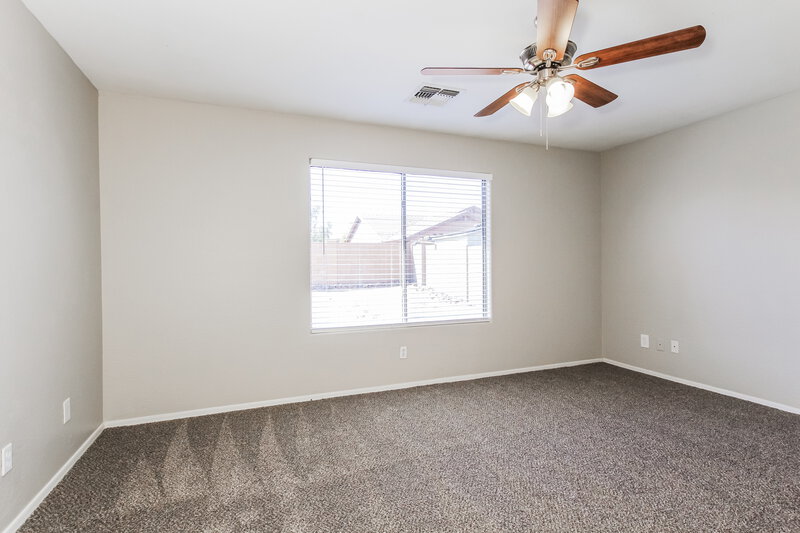 1,950/Mo, 2415 W Maldonado RD Phoenix, AZ 85041 Main Bedroom View