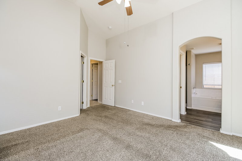 1,965/Mo, 3237 W Tanner Ranch Rd Queen Creek, AZ 85142 Main Bedroom View