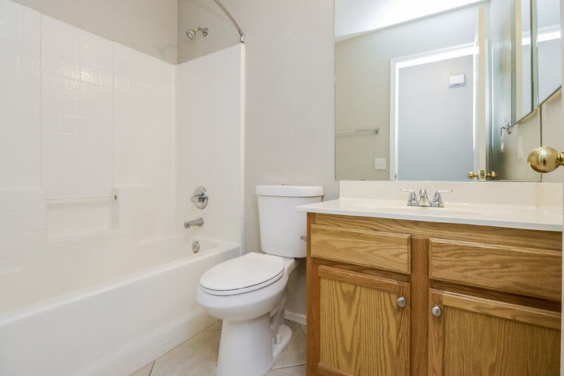 1,965/Mo, 3237 W Tanner Ranch Rd Queen Creek, AZ 85142 Bathroom View