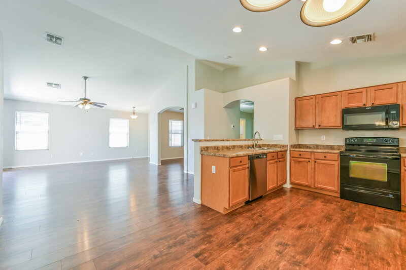 1,775/Mo, 3854 W Carlos Ln San Tan Valley, AZ 85142 Dining Room View 2