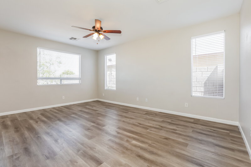 1,830/Mo, 4836 E Meadow Lark Way San Tan Valley, AZ 85140 Living Room View
