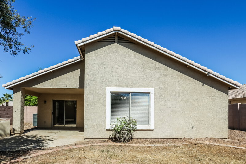2,145/Mo, 6999 W Rose Ln Glendale, AZ 85303 Rear View