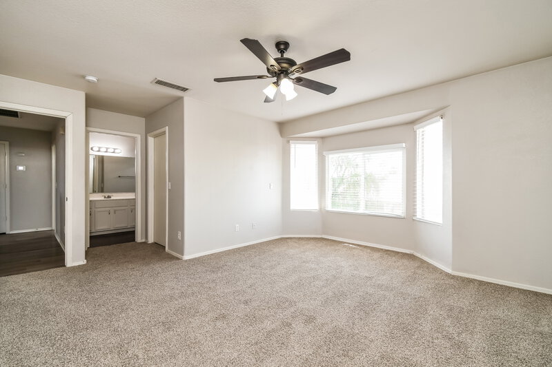 2,355/Mo, 493 E Harrison St Chandler, AZ 85225 Main Bedroom View 2