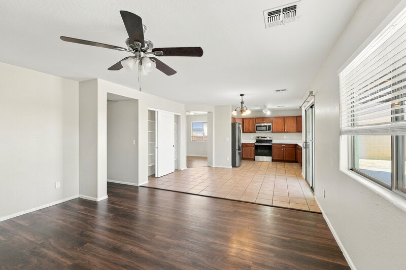 2,340/Mo, 10340 W Hilton Ave Tolleson, AZ 85353 Dining Room View