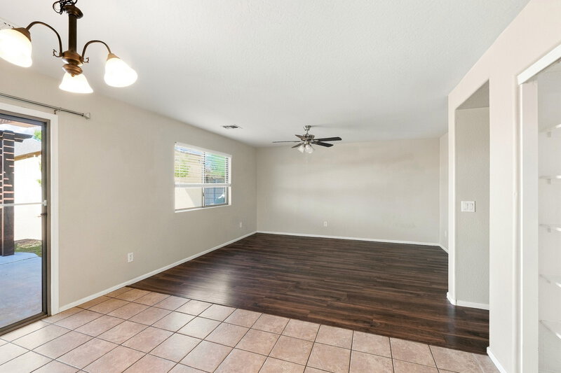 2,340/Mo, 10340 W Hilton Ave Tolleson, AZ 85353 Dining Room View 2