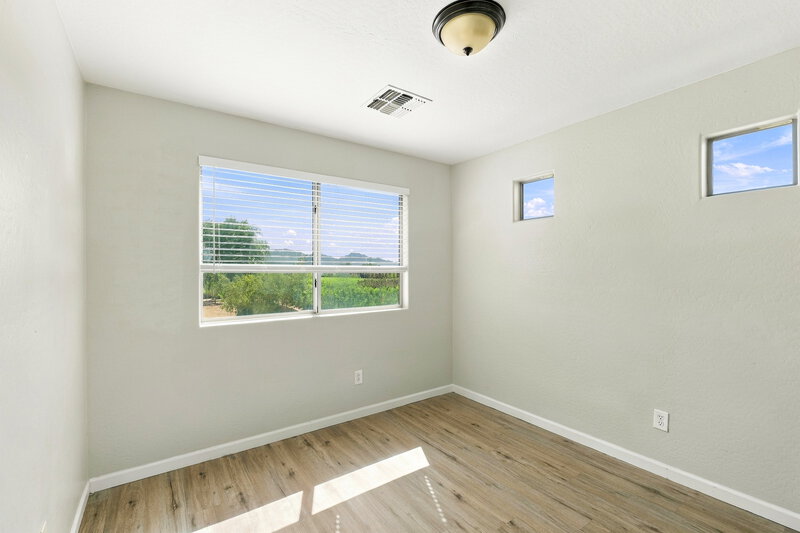 2,340/Mo, 10340 W Hilton Ave Tolleson, AZ 85353 Bedroom View