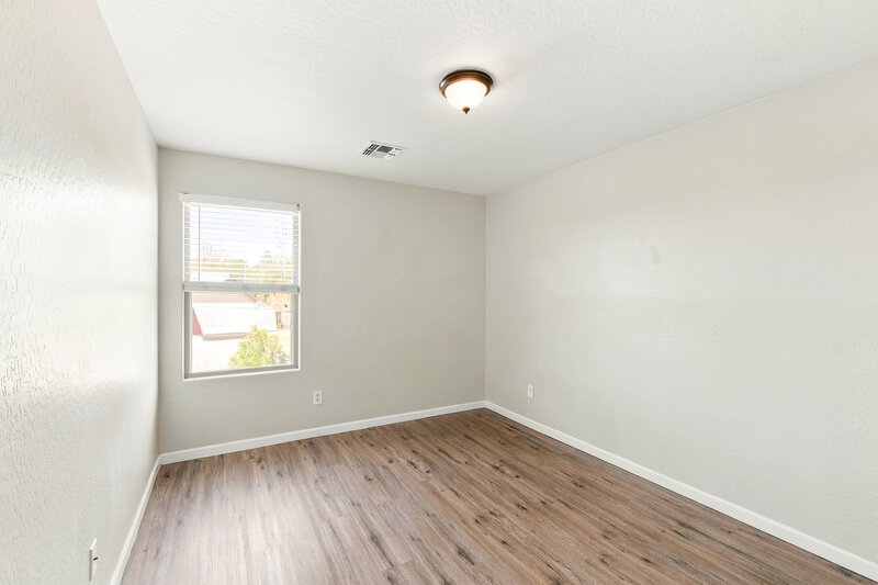 2,340/Mo, 10340 W Hilton Ave Tolleson, AZ 85353 Bedroom View 4