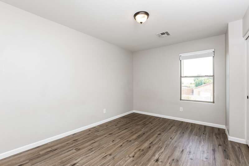 2,495/Mo, 10340 W Hilton Tolleson, AZ 85353 Bedroom View 3