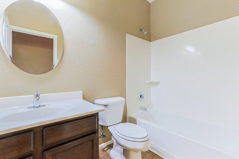 2,205/Mo, 38224 North Establo Drive San Tan Valley, AZ 85140 Bathroom View