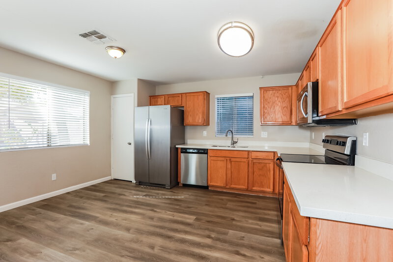 1,750/Mo, 2297 West Camp River Road Queen Creek, AZ 85142 Kitchen View 3
