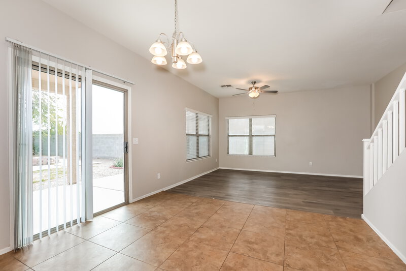 1,795/Mo, 30783 North Karen Avenue San Tan Valley, AZ 85143 Breakfast Nook View