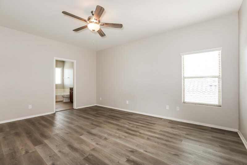 1,795/Mo, 30783 North Karen Avenue San Tan Valley, AZ 85143 Main Bedroom View 2