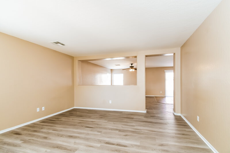 1,755/Mo, 2850 East Mineral Park Road San Tan Valley, AZ 85143 Living Room View