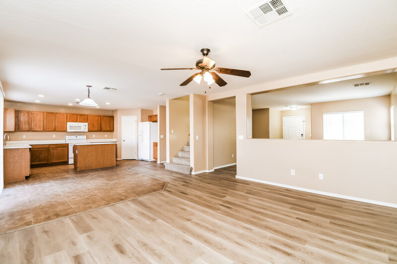 1,755/Mo, 2850 East Mineral Park Road San Tan Valley, AZ 85143 Family Room View