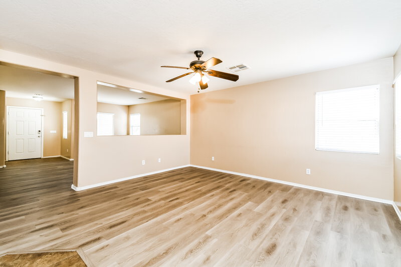 1,755/Mo, 2850 East Mineral Park Road San Tan Valley, AZ 85143 Family Room View 2