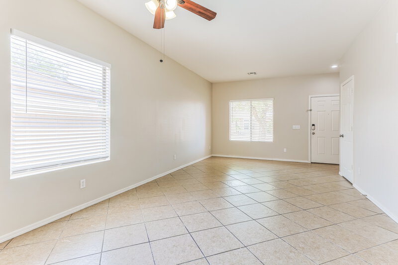 2,160/Mo, 2903 East Pinto Valley Road San Tan Valley, AZ 85143 Living Room View 2